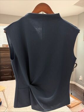 Sleeveless Navy Twist-Back Top